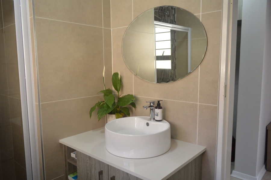 2 Bedroom Property for Sale in Flamwood North West